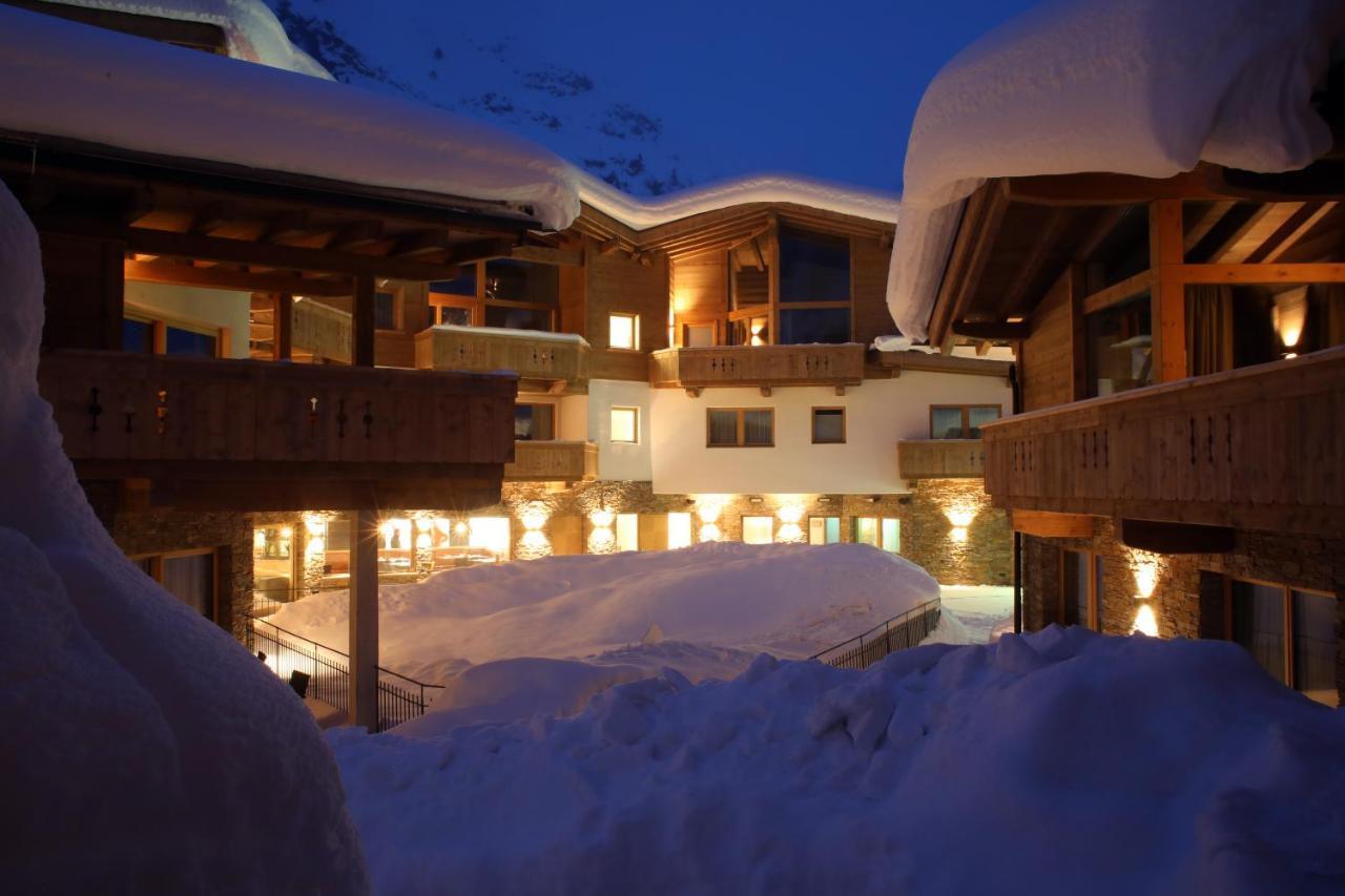 Das Chaletdorf - Pitztal Санкт-Леонхард-им-Пицталь Экстерьер фото